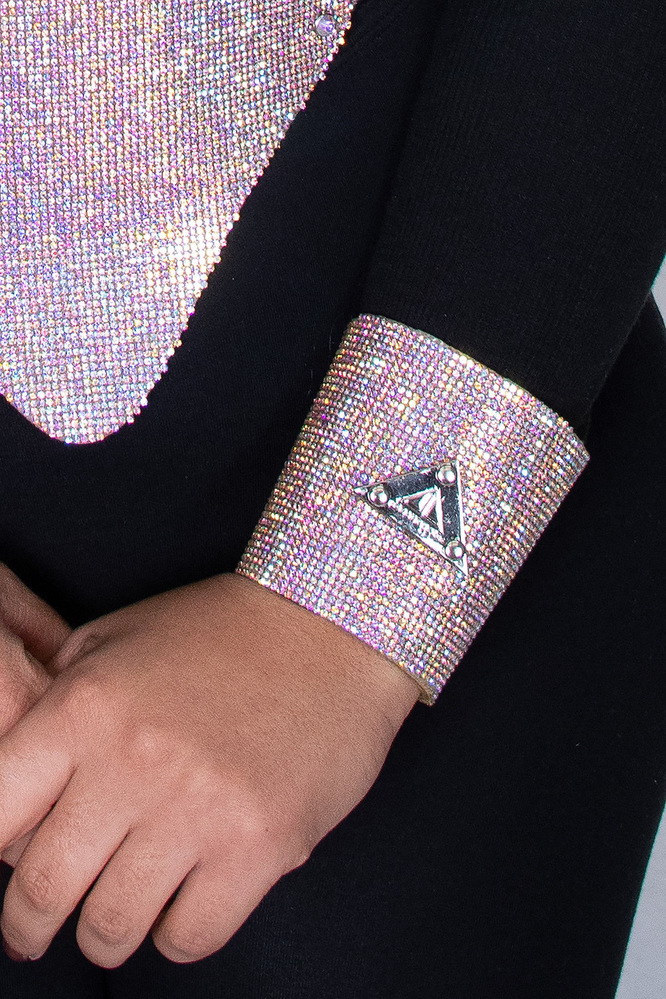 Radiant Thor cuff adorned with shimmering crystals, 8cm wide