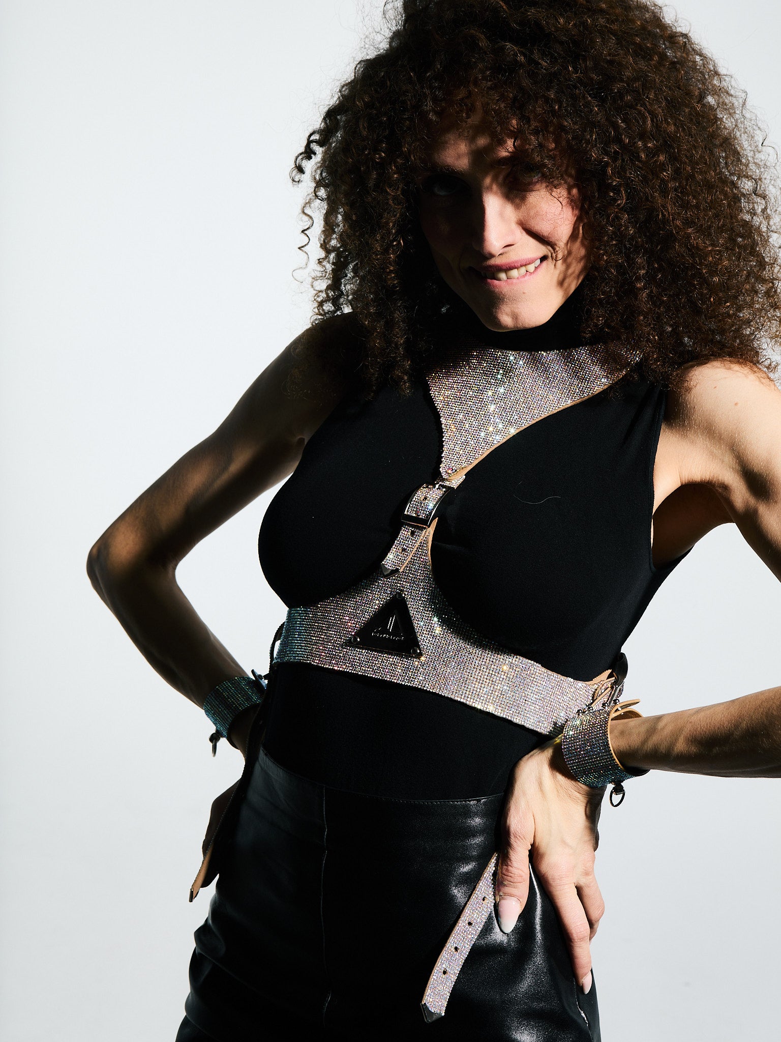 Y-HARNESS chrystal