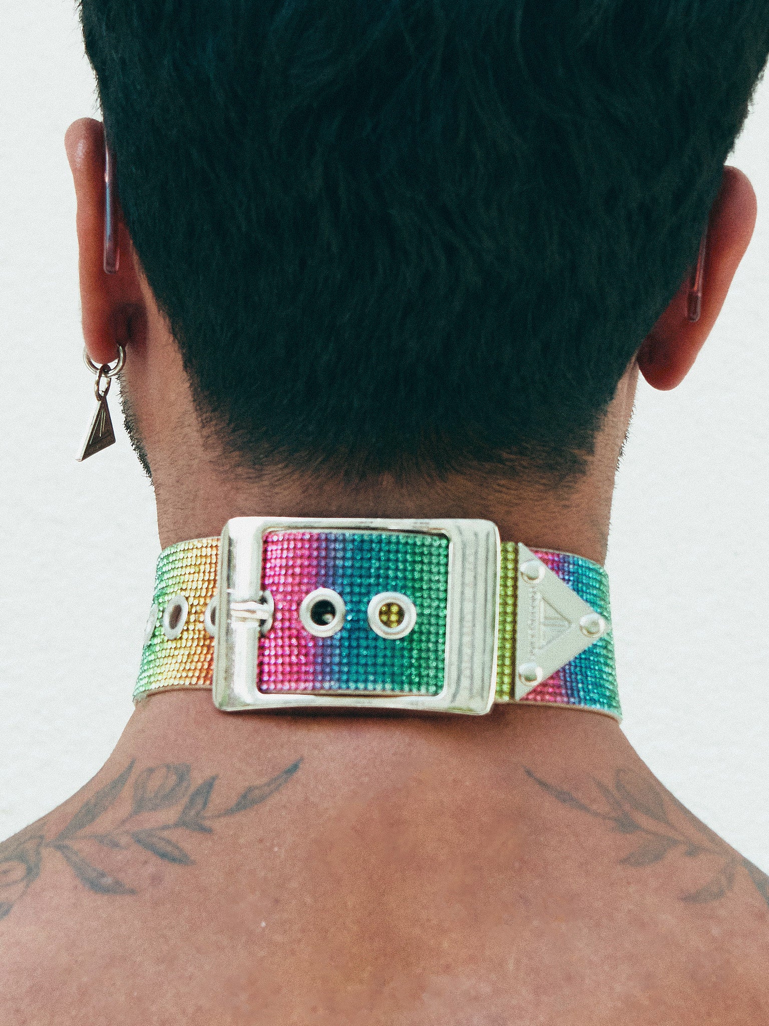 picture for our crystal rainbow pride choker by Lorand Lajos backside with shiny buckle