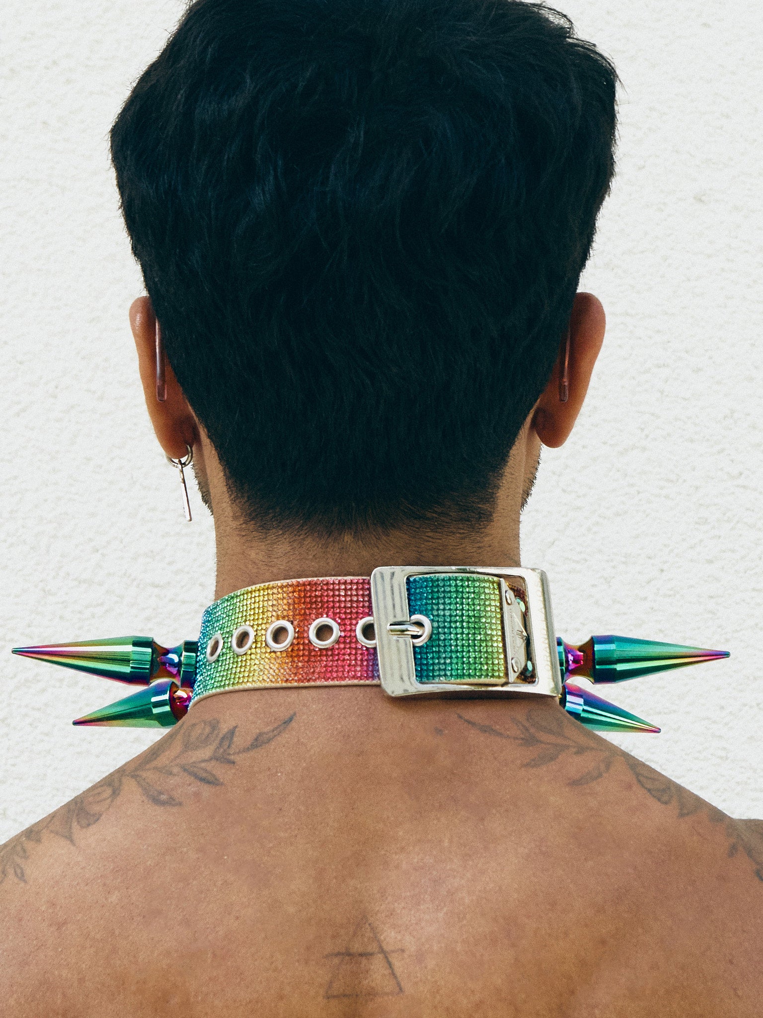 SPIKE CHOKER in RAINBOW
