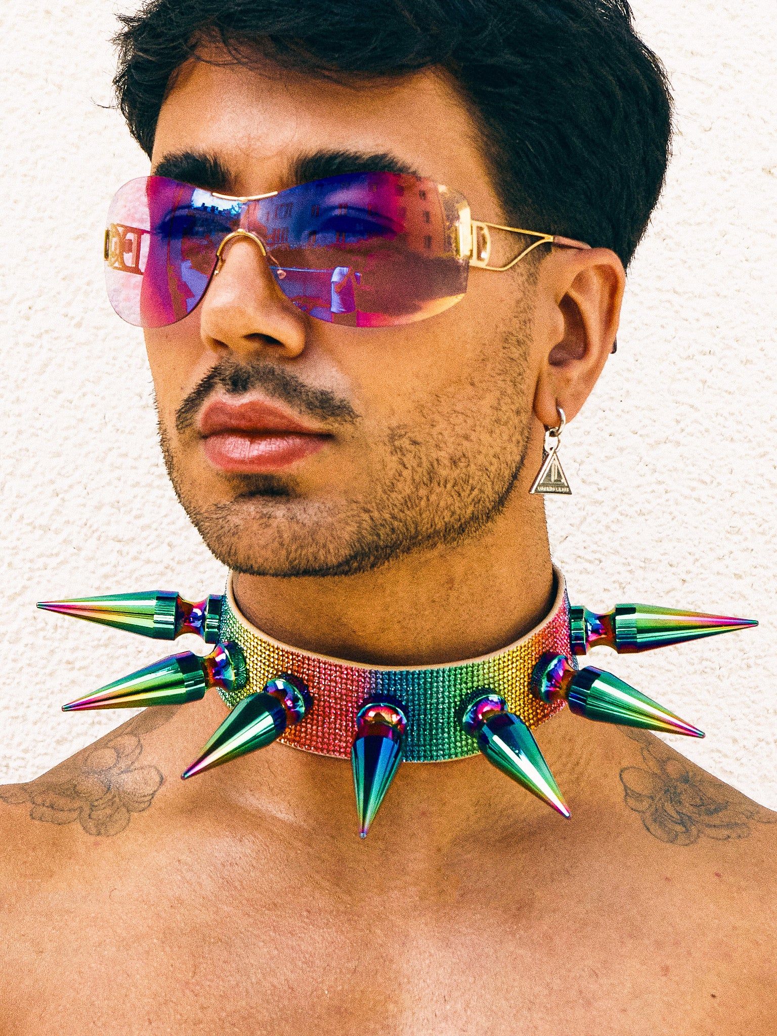 SPIKE CHOKER in RAINBOW