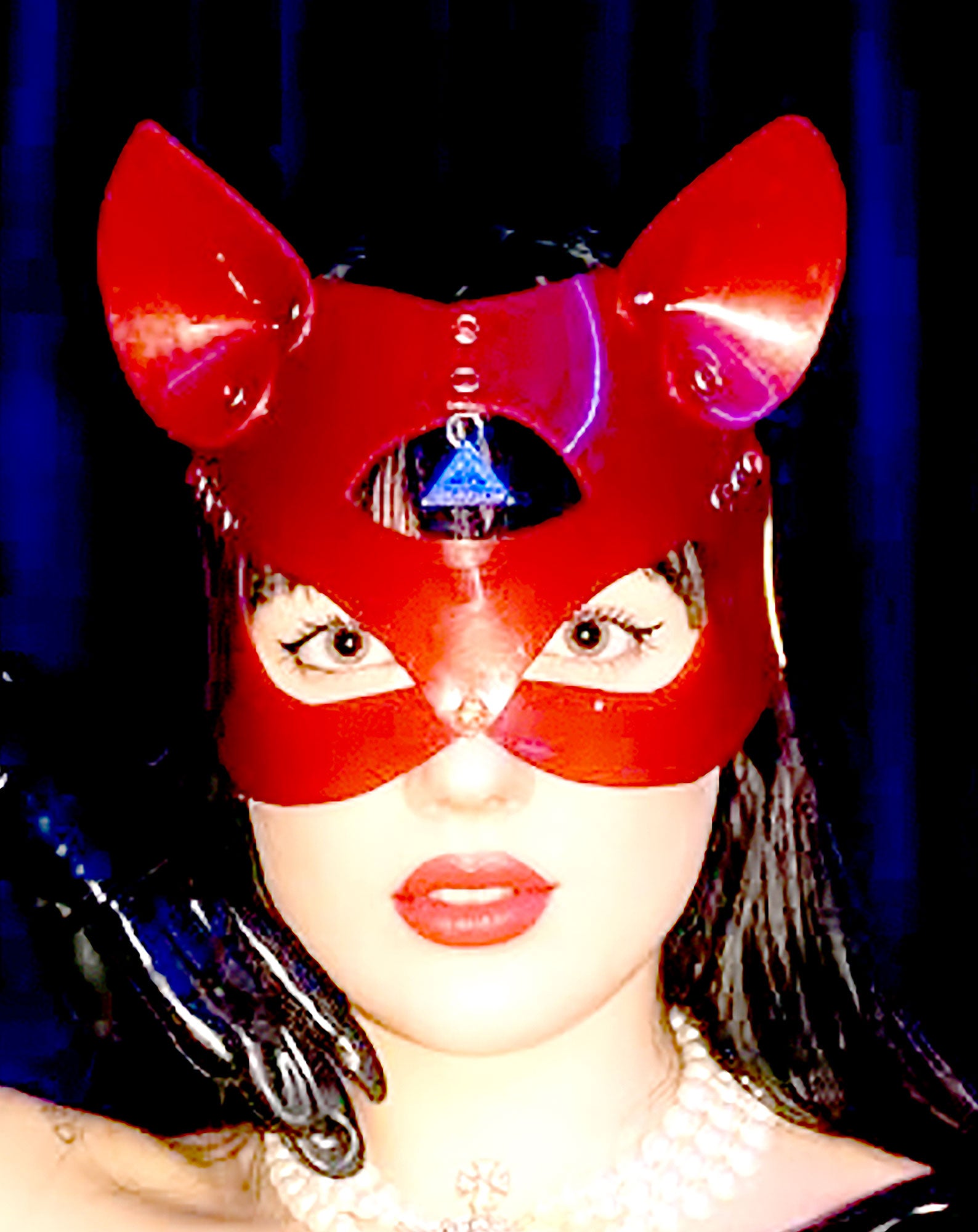 KITTY mask vinyl