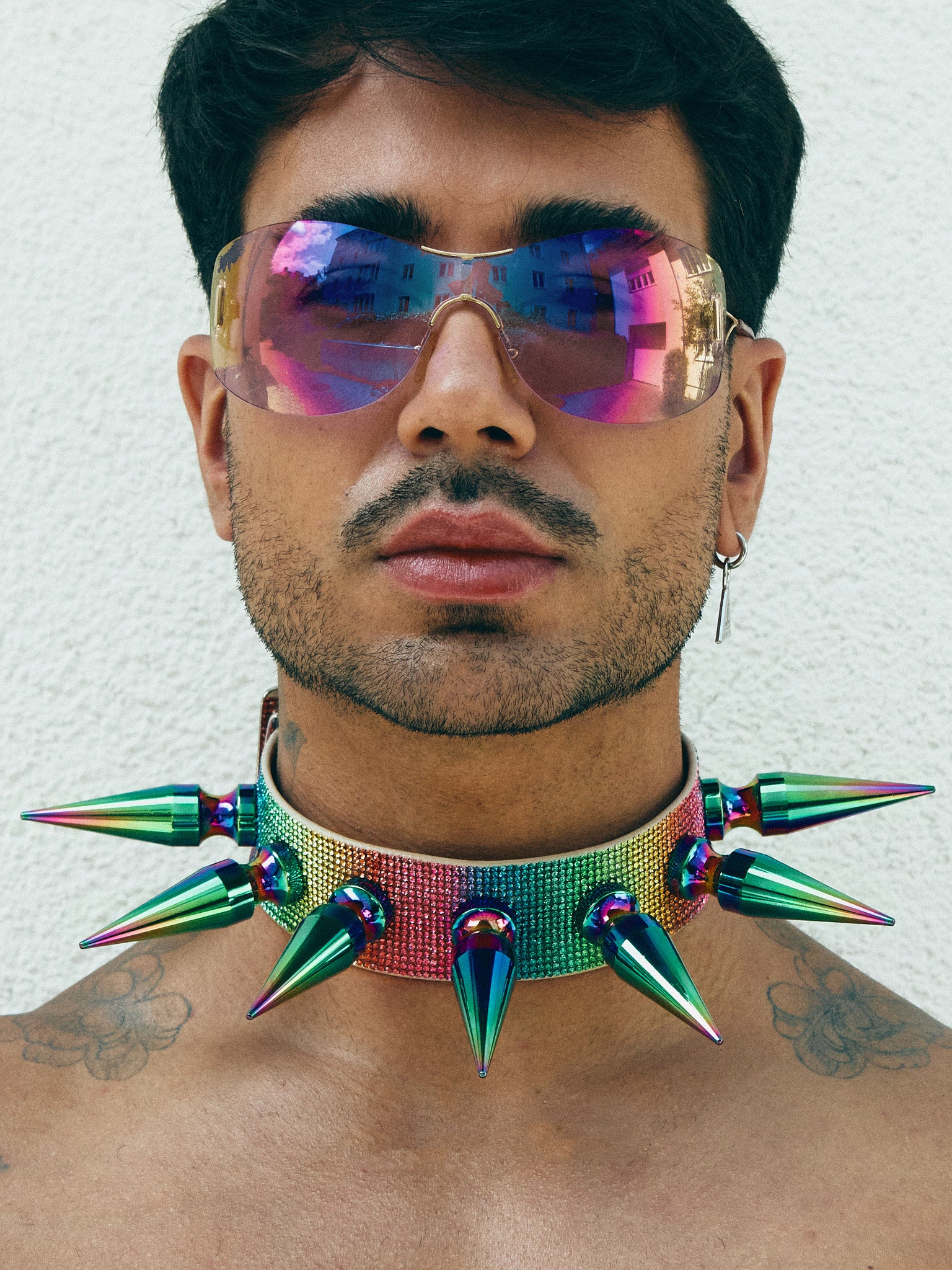 SPIKE CHOKER in RAINBOW