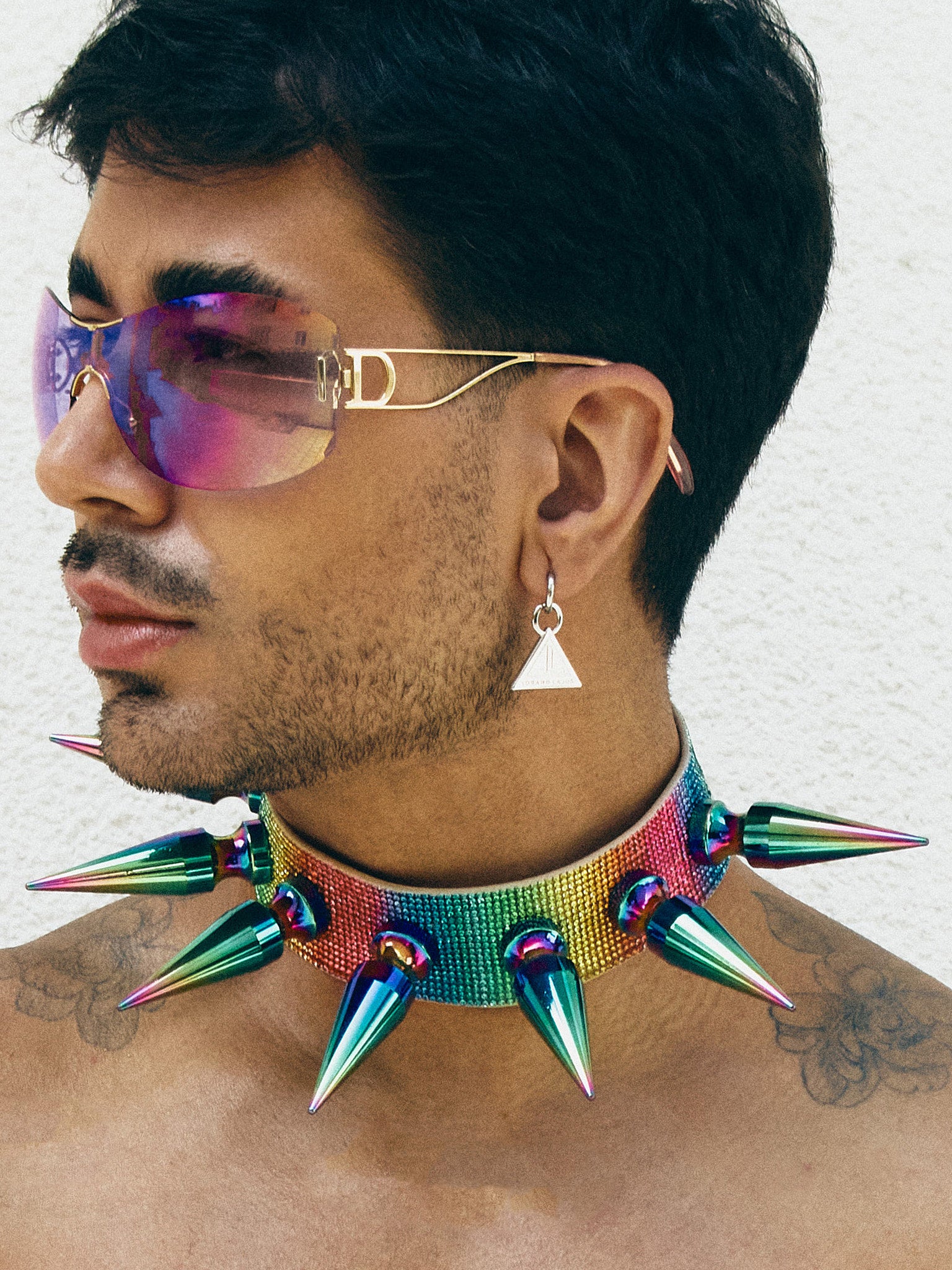 SPIKE CHOKER in RAINBOW