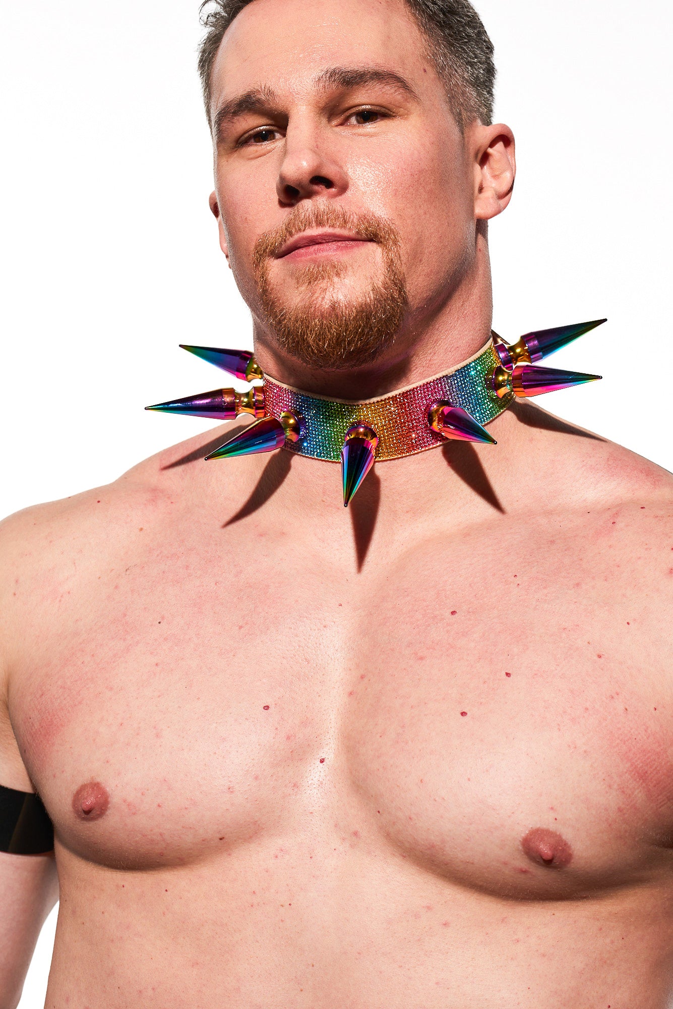 SPIKE CHOKER in RAINBOW