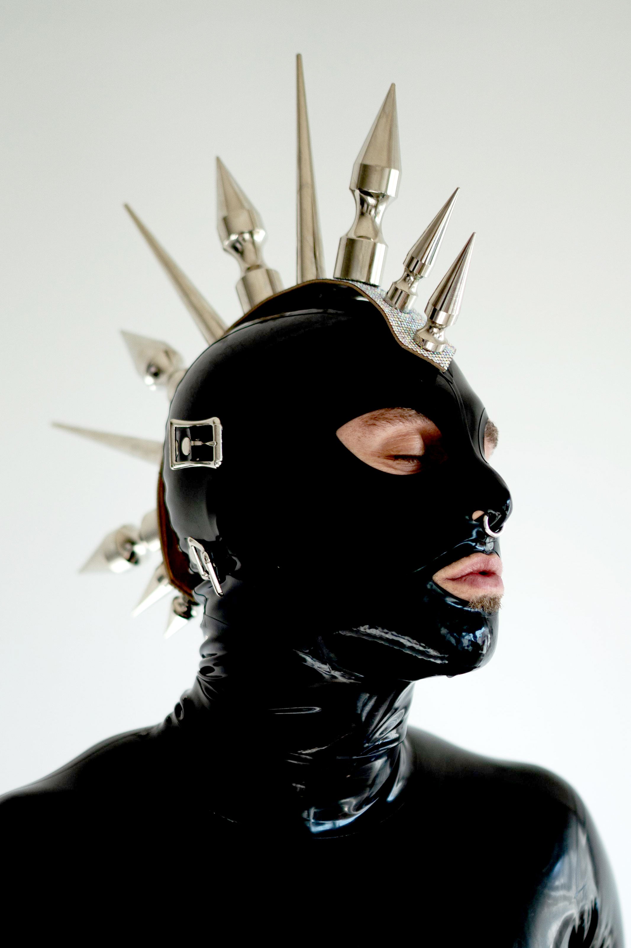 IRO studded crest crown